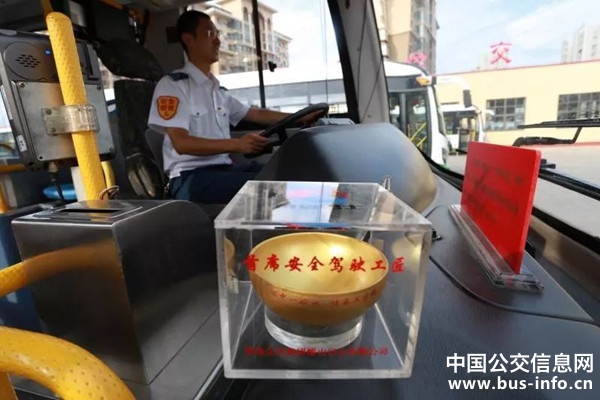 301327335650.jpg 301327335650.jpg